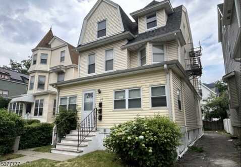 90 N 18Th St, East Orange, NJ 07017