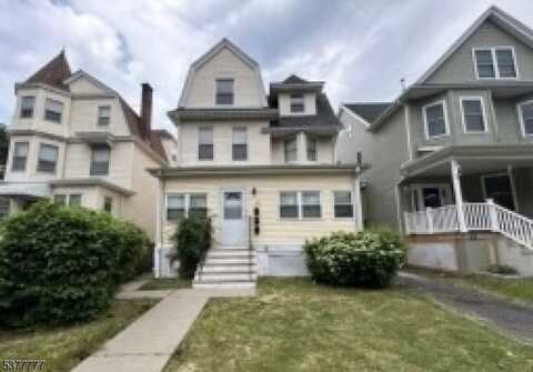 90 N 18Th St, East Orange, NJ 07017