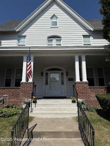 144 N Laurel Street, Hazleton, PA 18201