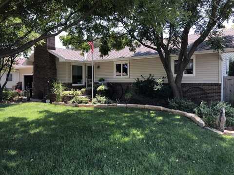 6025 Aspen Dr, Great Bend, KS 67530
