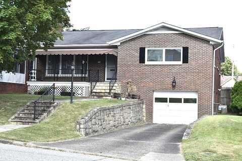 76 Fairfax Drive, Huntington, WV 25705