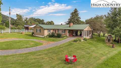 314 Mount Jefferson State Park Road, West Jefferson, NC 28694
