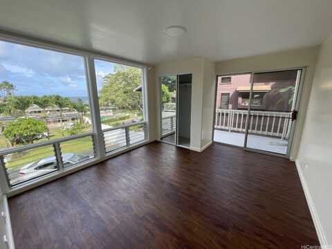 47-218 Kamehameha Highway, Kaneohe, HI 96744