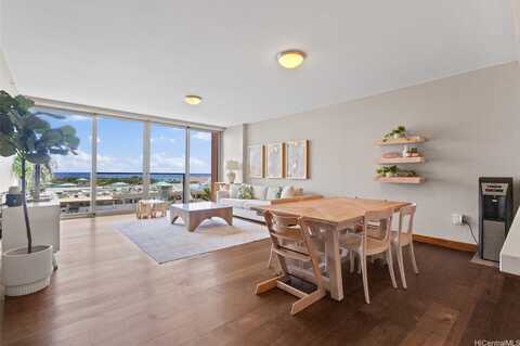 1555 Kapiolani Boulevard, Honolulu, HI 96814