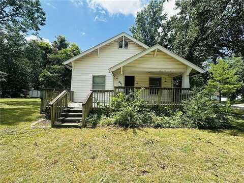 201 Washington Avenue, Columbus, KS 66725