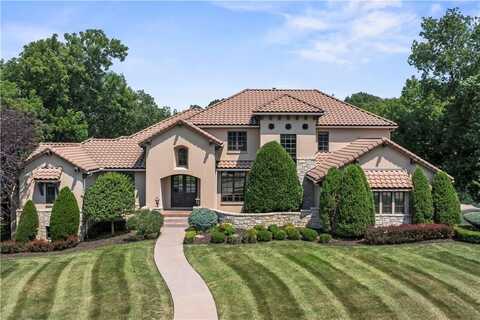 4501 N Hickory Lane, Kansas City, MO 64116