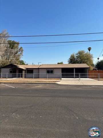 218 E 7th St, Holtville, CA 92250