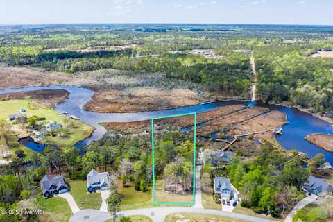 209 Creek View Circle, Sneads Ferry, NC 28460