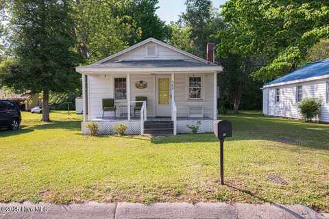509 S Shore Drive, Jacksonville, NC 28540