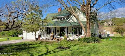 9003 Hill Rd, Knoxville, TN 37938