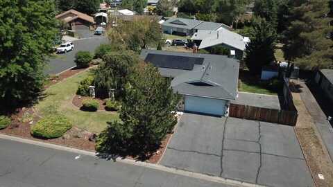 4981 Gatewood Drive, Klamath Falls, OR 97603