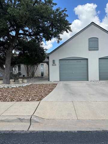 2025 Balmoral Dr, Kerrville, TX 78028