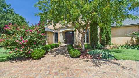 4604 5th Street, Lubbock, TX 79416