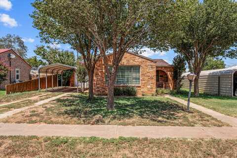117 Poplar Street, Levelland, TX 79336