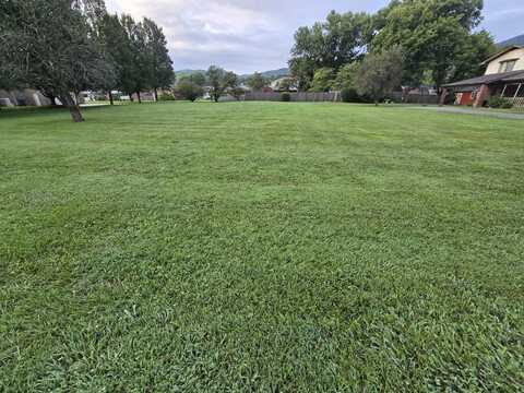 1107 Winchester Avenue, Middlesboro, KY 40965