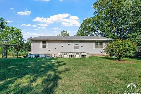 8011 SE Croco Road, Berryton, KS 66409