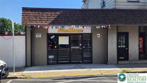 707 Wood Avenue unit: Deli, Easton, PA 18042