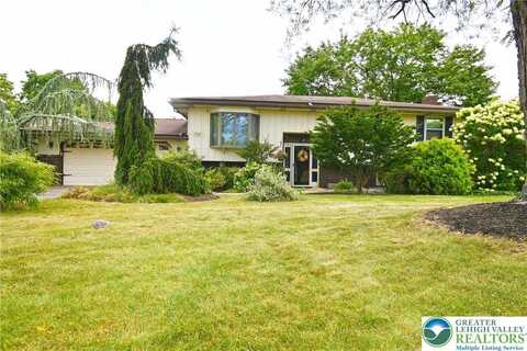 4468 Thebes, White Hall, PA 18052