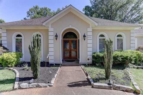 6703 N KIRBY OAKS, Memphis, TN 38119