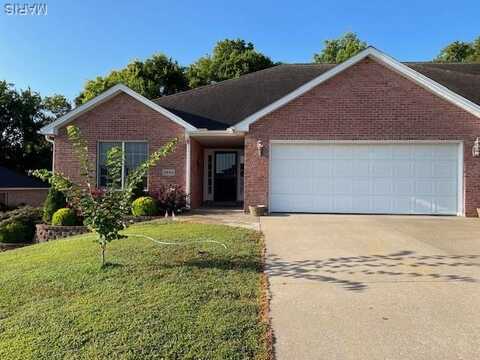 2843 Lynwood Hills Drive, Cape Girardeau, MO 63701