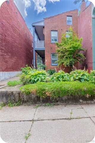 2118 Sidney Street, Saint Louis, MO 63104
