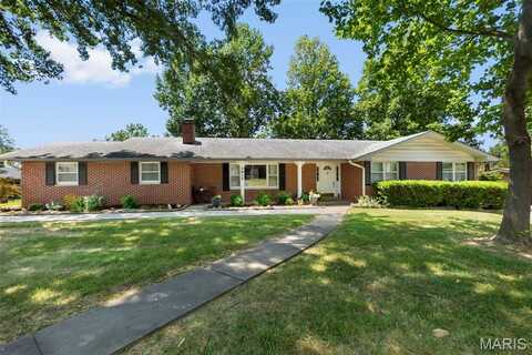 1615 Perryville Road, Cape Girardeau, MO 63701