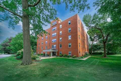 545 Stewart Ln Unit 301, Mansfield, OH 44907
