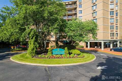 30 S Adelaide Avenue, Highland Park, NJ 08904
