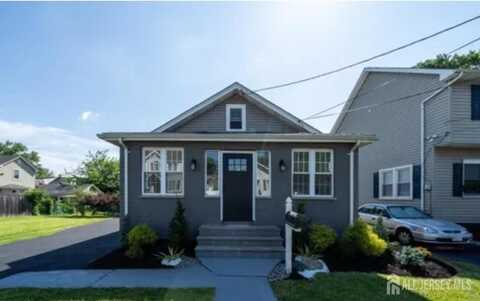 682 Leone Street, Woodbridge, NJ 07095