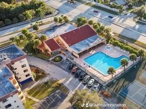 8030 Hampton Blvd, North Lauderdale, FL 33068