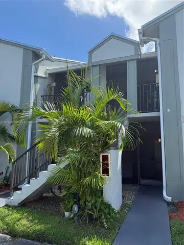 1303 S Liberty Ave, Homestead, FL 33034