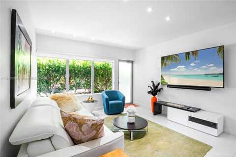 2135 Washington Ct, Miami Beach, FL 33139
