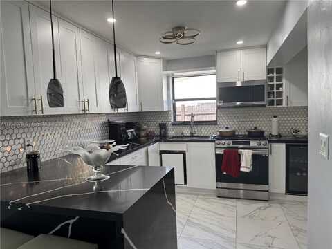 6840 Park St, Hollywood, FL 33024