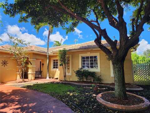 16441 NW 89th Ct, Miami Lakes, FL 33018