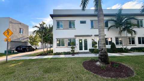 6612 NW 103rd Pkwy, Doral, FL 33178
