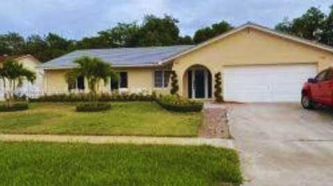 5352 S Rose Marie Ave S, Boynton Beach, FL 33472