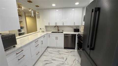 undefined, Hallandale Beach, FL 33009