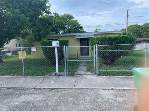 950 NW 56th St, Miami, FL 33127