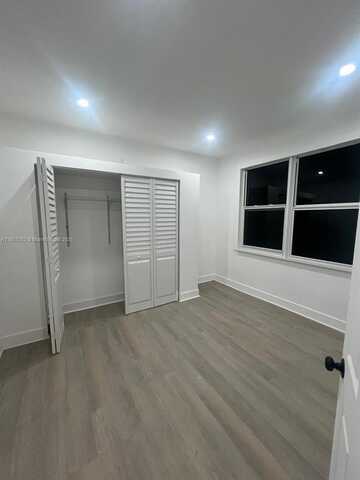 undefined, Miami, FL 33145