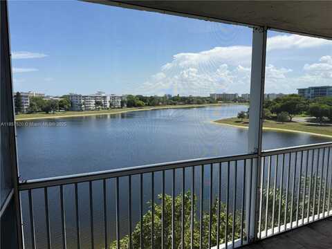 2900 N Course Dr, Pompano Beach, FL 33069