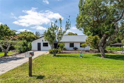 14840 SW 21st St, Davie, FL 33326