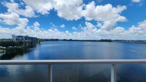 1301 NE Miami Gardens Dr, Miami, FL 33179