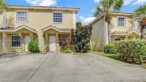 340 SW 121st Ter, Pembroke Pines, FL 33025