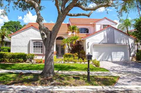 2613 Oakbrook Dr, Weston, FL 33332