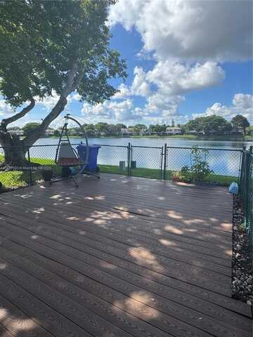 undefined, Pembroke Pines, FL 33026