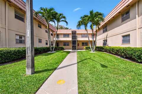 447 Saxony J, Delray Beach, FL 33446