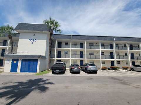 5090 SW 64th Ave, Davie, FL 33314