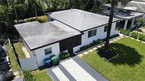 270 NE 162nd St, Miami, FL 33162