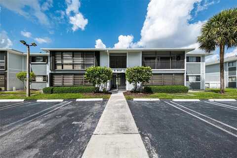 9727 Hammocks Blvd, Miami, FL 33196