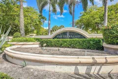 14202 Glenmoor Dr, West Palm Beach, FL 33409